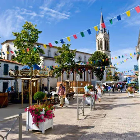 Petite Maison Charmante à Avec Jardin Clôturé Сasa de vacaciones *