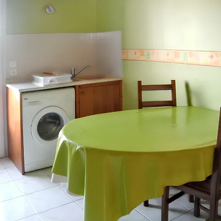 Holiday home Petite Maison Charmante A Avec Jardin Cloture La Couarde-sur-Mer
