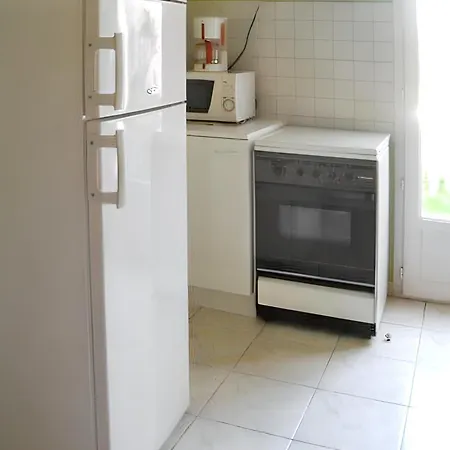 Petite Maison Charmante A Avec Jardin Cloture