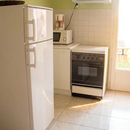 Maison De 2 A Sur A 500 M De La Avec Jardin Clos Et Wifi * La Couarde-sur-Mer